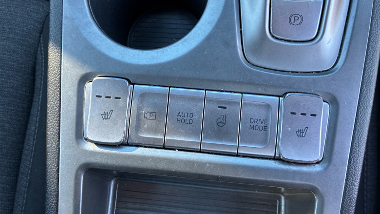 Hyundai KONA 100kW Premium 39kWh 5dr Auto Electric Hatchback